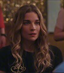 Alexis Schitts Creeks Escape Room