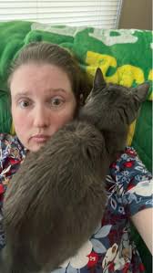 I should start by saying that I live in the UK, we don't have any large paw  wild animals 😅 although there's been a rumour for all of my 38 years that