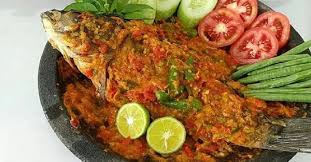 Shutterstock/ika rahma h ilustrasi saus bumbu kacang, untuk cocolan cilok. Lezatnya Ikan Mas Cobek Pedas Dimasak Dengan Bumbu Sederhana