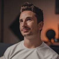 Brock Landon's Instagram, Twitter & Facebook