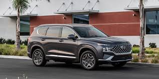 Hyundai santa fe 2022 the 2022 hyundai santa fe finishes near the top of our midsize suv rankings. 2022 Hyundai Santa Fe Plug In Hybrid Claims 33 Mpg 30 Mile Range