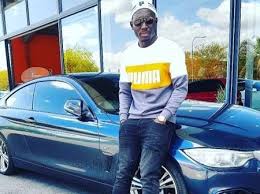 He is 28 years old and his citizenship is südafrika. Linking Pirates Star Opera News South Africa