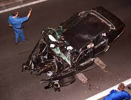 She was taken to hospital in the early hours of the accident happened after the princess left the ritz hotel in the french capital with her the princess' mercedes car was apparently being pursued at high speed by photographers on. Princess Diana S Death Car Is Rotting In A Police Compound Outside Paris 20 Years After Horror Crash Despite Cops Vow To Destroy The Limo