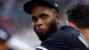 Mets acquire Luis Robert Jr. from White Sox