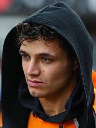 ESTA ES LA CARA DEL LÍDER DEL CAMPEONATO 🤯🤯 Lando Norris suma 400 puntos  para su liderato, cada vez más cerca de la corona. El piloto británico  finaliza en el Gran Premio