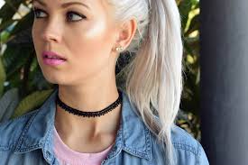 How to style a Choker