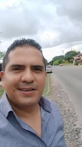 🚨 ATENCIÓN DAVID 🚨 La calle J Sur, conocida como la calle principal de la  Feria Internacional de David, se encuentra en lamentable estado. Los huecos  en la vía, algunos de más de 4 pulgadas de ...