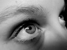 Historische fotos schöne menschen alte fotos vergangenheit fotografen ausflug schwarz weiß nostalgie schöne hintern. Auge Schwarz Weiss Augen Fotografie Menschen Von Leandra S Bei Kunstnet