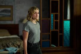 Freeform's cruel summer has a lot of great hooks like that. Cruel Summer Olivia Holt To Lead 90s Set Freeform Thriller Tv Fanatic