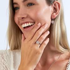 Mantrit fantastic Energized Fire Opal