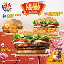 Hanya dengan menyediakan rm 5, kita boleh menikmati menu sarapan pagi yang lazat lengkap dengan minuman panas atau sejuk. Chinese New Year Burger Showdown Burger King Vs Mcdonald S Lifestyle Rojak Daily