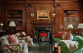 Pin By Jane Jarvis On Living Rooms Traditional Interior Country Style Decor Apartment Building