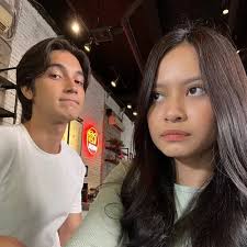 Tetap Profesional, Ini 6 Potret Hanggini dan Junior Roberts di Balik Layar  Geez & Ann Series