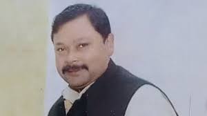 UP: कांग्रेस ने सपा को दिया एक और जोर का झटका, मुलायम के इस करीबी परिवार ने  छोड़ी साइकिल, क्या होगा असर?