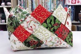 christmas patchwork patchwork christmas 2019 37 modeles decorations de noel diy quilt handbag tutorial christmas baskets