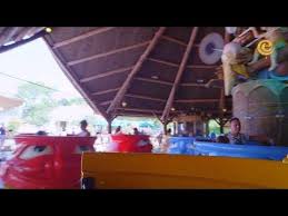 Cette attraction de type tasses ouvrit le 3 mai 1988, mack rides en est le constructeur. Monsieur Cannibale Efteling Onride Youtube Youtube Nederland