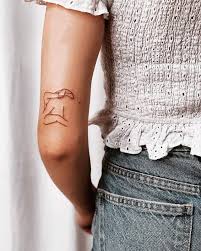 Located within blvk temple tattoo is a seperate specialised clinical room where vanish tattoo removal operates from. 32 Tattoos That Symbolize Love 2021 Updated Saved Tattoo