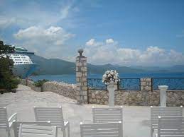 Spot On Labadee For Vow Renewals And Weddings Gorgeous Freedom Of The Seas Vows Royal Caribbean