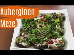 Auberginen In Joghurt Tahin Sosse Geht Einfach Schmeckt Herrlich Canans Rezepte Youtube In 2020 Rezepte Schmecken Auberginen