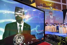 Rich gold indonesia pada rabu, 14 april 2021 kerjasama yang. Wisuda Ke 19 Poltekpar Makassar Cetak 430 Wisudawan Politeknik Pariwisata Makassar