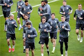 استقبال منتخب كرة اليد في الغردقة بـ«الورود» استعدادا لأولمبياد طوكيو. Ø¨Ø±Ù†Ø§Ù…Ø¬ Ù…Ù†ØªØ®Ø¨ Ø£Ù„Ù…Ø§Ù†ÙŠØ§ Ø­ØªÙ‰ Ø§Ù†Ø·Ù„Ø§Ù‚ Ø§Ù„ÙŠÙˆØ±Ùˆ