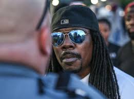 Police speak less respectfully to black drivers, study suggests