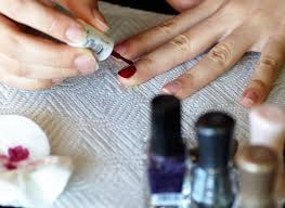 So many nail polish removers either smell awful, don't actually remove your polish without taking up too much of your time (or too many of your cotton pads) thankfully, though, the nail polish remover gods have recently answered my prayers. Acetone The Effects On Your Skin Livoliv Cosmetics