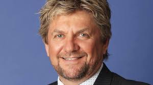 One Nation candidate Peter Rogers dumped over blog, warns of revolt against  Pauline Hanson