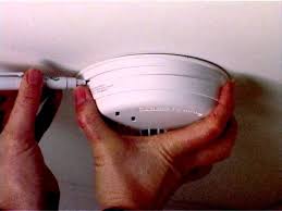 High temperature photoelectric 9v battery operated optical heat sensitive detector sensor with smoke alarm. Replace Battery In Ei144 Heat Alarm Youtube