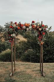 The two of you will look like the prince & princess in a fairy tale! 25 Cool Wedding Ceremony Styling Ideas Hello May Fall Wedding Arches Wedding Arch Fall Wedding Colors