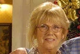 Rosalind Bailey's Instagram, Twitter & Facebook