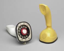 Ericofon E Un Telefono Prodotto Dall Azienda Svedese Ericsson A Partire Dagli Anni Cinquanta L Idea Di Questo Modello Risa Arredamento Anni 70 Vintage Oggetti