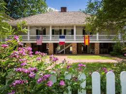 The house was built by judge thomas w. Home