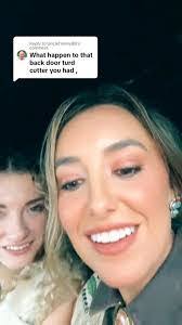 Tina Baty's Instagram, Twitter & Facebook