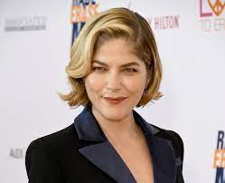Selma blair shared photos of herself, her friend, and her son wearing headwraps earlier this week, and defended the after her followers accused her of cultural appropriation. Who Plays Tessa S Mum Carol In After We Collided Selma Blair After We Collided Popbuzz