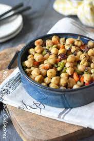 It is located at the foot of the mountains bordering syria known as huran, which translates to flat land. Epingle Sur Cuisine Tunisienne