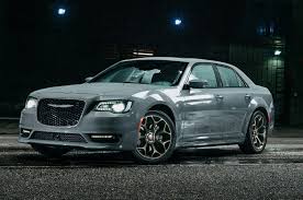 2018 Chrysler 300s V 8 First Test Last Of The Old Guard Motor Trend The Last Time We Brought A Chrysler 30 Chrysler 300 Chrysler 300s Chrysler 300 Srt8