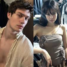 Te entiendo Nicholas, pero porqué siempre andas detrás de mis novias? 😠