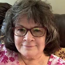 Why were Mexican restaurants overflowing in Pocahontas at 1 pm?