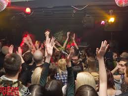 Indijanca koji ne zna, da isprzi dva zumanca, pa sam zato gladan, i. Blaya Dub Playa Napravila Sjajnu Atmosferu Kultura Juzne Vesti