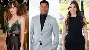 Dakota johnson was channeling 80's glamour as she attended the 2017 oscars in a gucci silk long sleeve dress. Oscars Academy Unveils New Members List For 2016 Hollywood Reporter