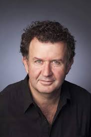 Can anyone that went to green bay show last night tell me the name of the  Australian dude?