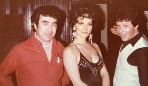 ENRIQUE NOVI. Enrique Rabinovich Pollack, más conocido como Enrique Novi,  nacio el 21 de Abril de 1947 en la Ciudad de México. Es un actor mexicano  de destacada trayectoria en cine y