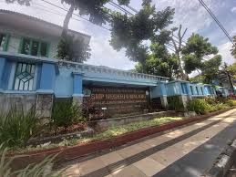 Maybe you would like to learn more about one of these? Smp Negeri 6 Malang Wikipedia Bahasa Indonesia Ensiklopedia Bebas
