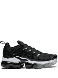 Air Max Vapormax Plus Black And White Nike Air Vapormax Plus Sneakers Black With Images Nike Air Vapormax Nike Air Nike
