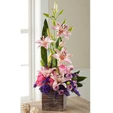 Hours may change under current circumstances Send Flowers To Naples Fl Same Day Flower Delivery From Local Flower Shops 1st In Flowers