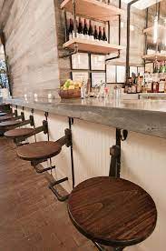 These Stools Arredamento Da Bar Ristorante Interni Design Di Caffetteria