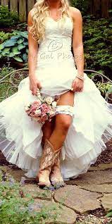 Rustic Wedding Dresses Country Style Bride In Boots I Have Those Boot Short Country Wedding Dress Rustic Wedding Dresses Country Country Style Wedding Dresses