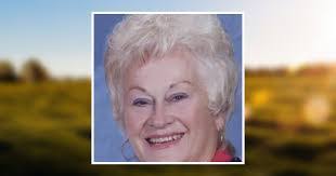 Debbie Shumate's Instagram, Twitter & Facebook