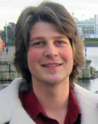 Evan Rosa's Instagram, Twitter & Facebook